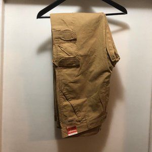 Wrangler Authentics Men's Regular Tapered Cargo, Brushed Almond, 36W x 32L